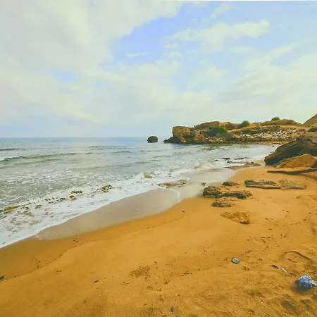 Hotel Jasmine Court Hotel Central Kyrenia Seafront Location ! 4*