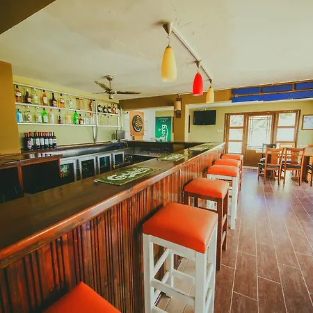 Hotel Jasmine Court Hotel Central Kyrenia Seafront Location ! 4*