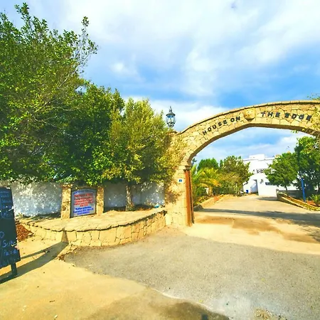 Jasmine Court Hotel Central Kyrenia Seafront Location ! Kyrenia (Northern Cyprus)