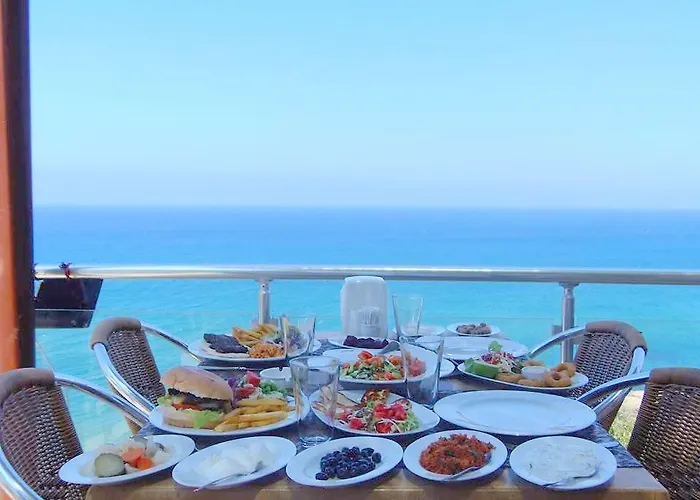 Jasmine Court Hotel Central Kyrenia Seafront Location ! Hotel