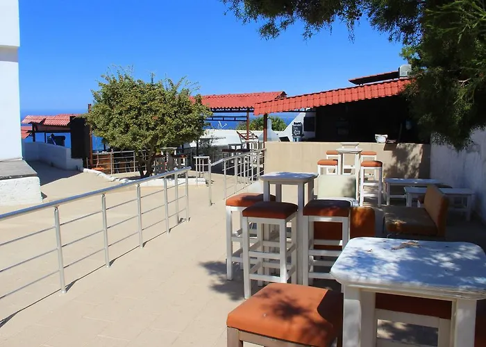 Jasmine Court Hotel Central Kyrenia Seafront Location !