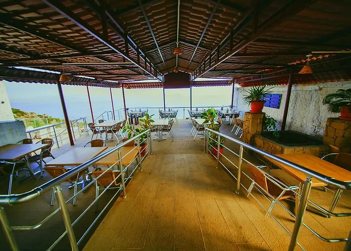 Jasmine Court Hotel Central Kyrenia Seafront Location ! 4*