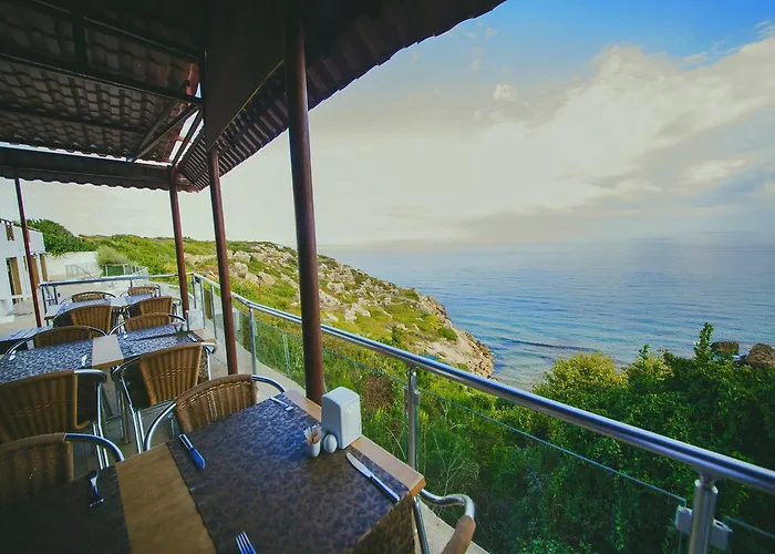 Jasmine Court Hotel Central Kyrenia Seafront Location !